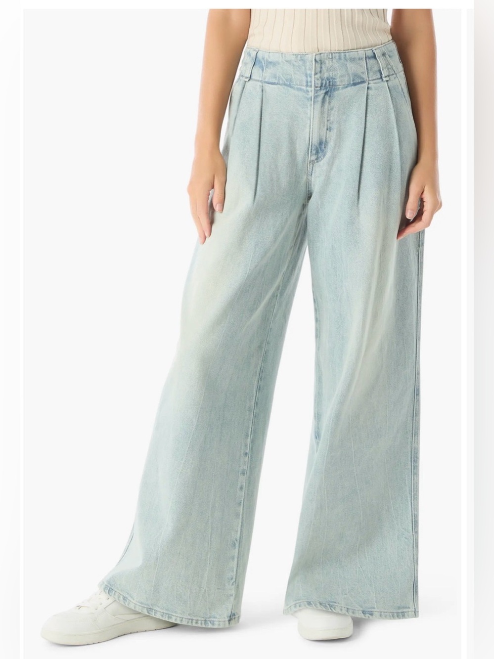 DO by Dee Ocleppo Posey Pleated Wide Leg Jeans
